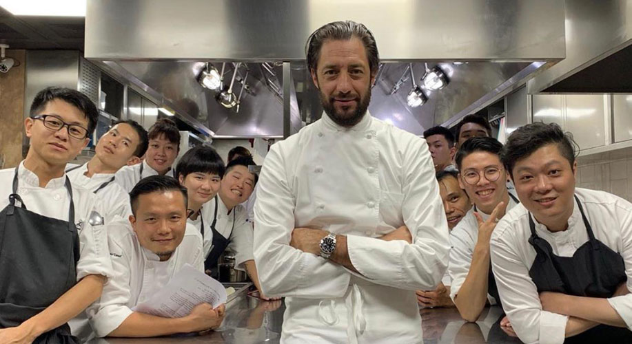 Olitalia a Taiwan con lo chef Luigi Taglienti del ristorante stellato Lume 4