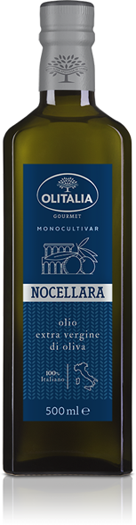 Ravióli com massa fina, presunto culatello e queijo ricota, creme de aspargos e pontas de aspargos caramelizadas em azeite Nocellara 2